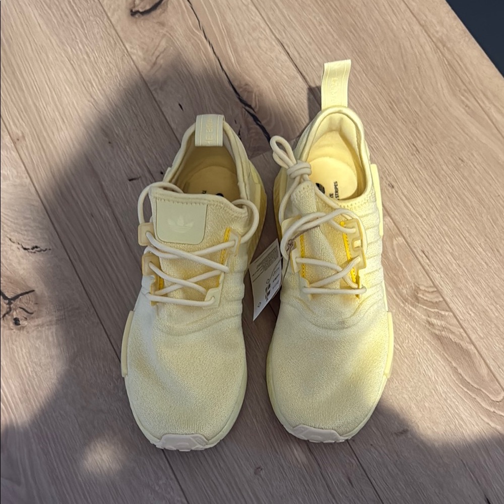 adidas Women's Light Yellow Sneakers